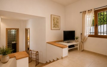 Property slide 23