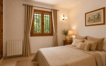 Property slide 25