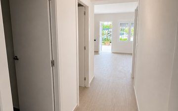 Property slide 20