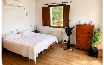 Property slide 8