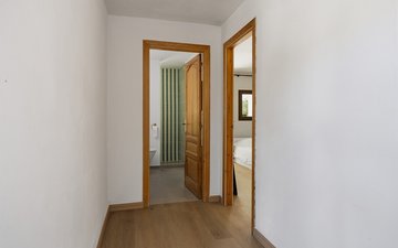 Property slide 31