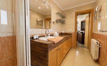 Property slide 31