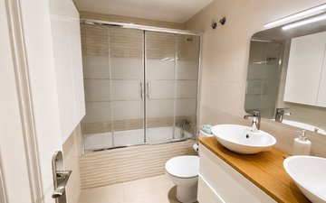 Property slide 24