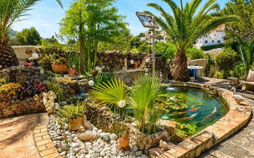 Property slide 16
