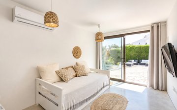 Property slide 17