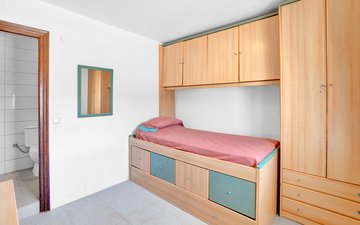 Property slide 22