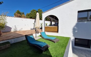 Property slide 22