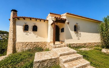 Property slide 4