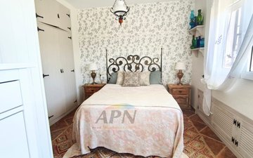 Property slide 20