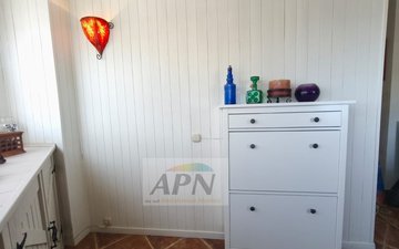 Property slide 25