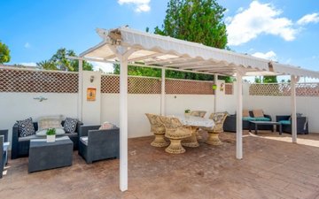 Property slide 37