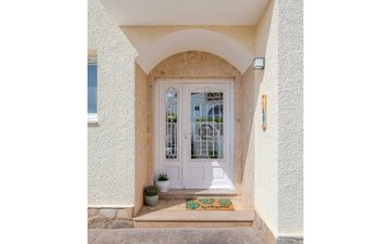 Property slide 7