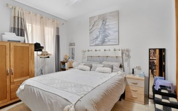 Property slide 18