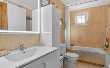Property slide 19