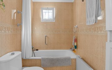 Property slide 20