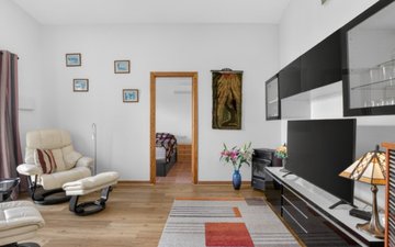 Property slide 17