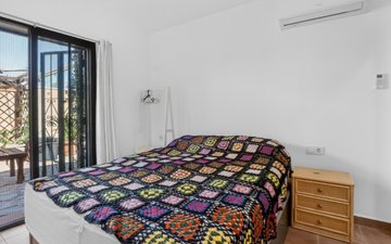 Property slide 20