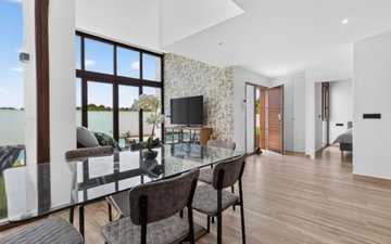 Property slide 10