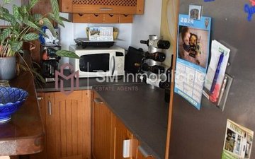 Property slide 25