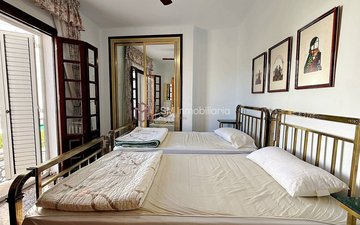 Property slide 30
