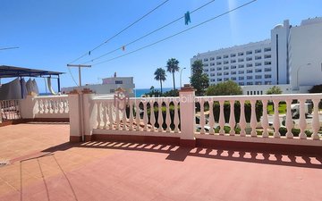 Property slide 35