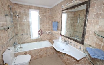 Property slide 14