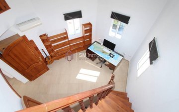 Property slide 16