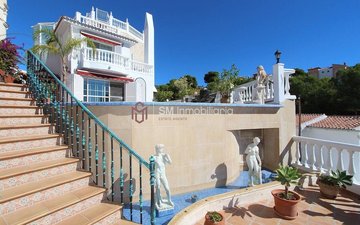 Property slide 24