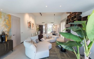 Property slide 17