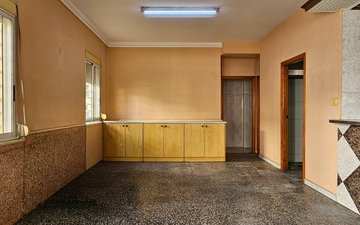 Property slide 14