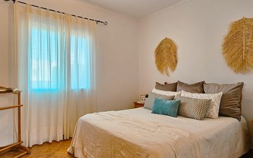 Property slide 31