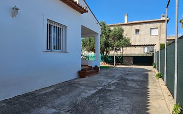 Property slide 4
