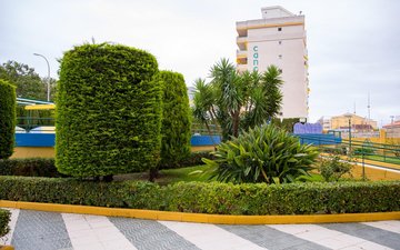 Property slide 40