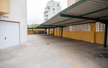 Property slide 47