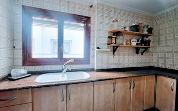 Property slide 38
