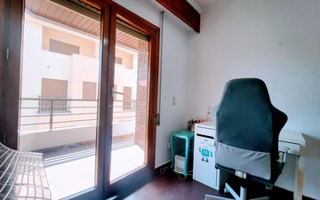 Property slide 8