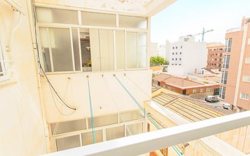 Property slide 39