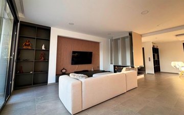 Property slide 27