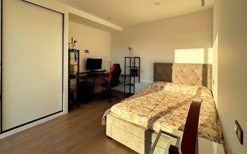 Property slide 46