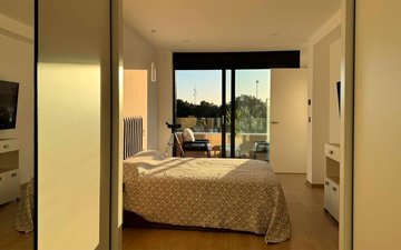 Property slide 48