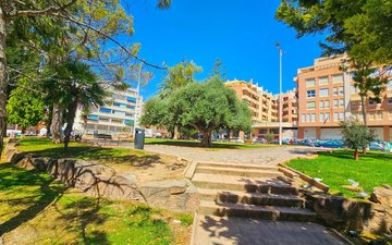 Property slide 20