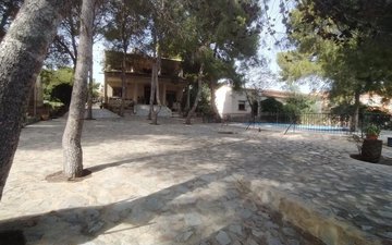Property slide 25