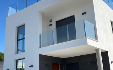 Property slide 28