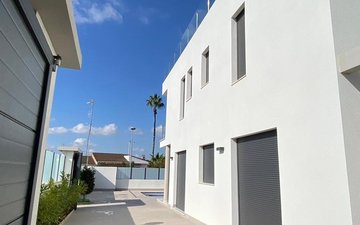Property slide 35