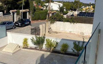 Property slide 38