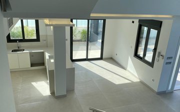 Property slide 44