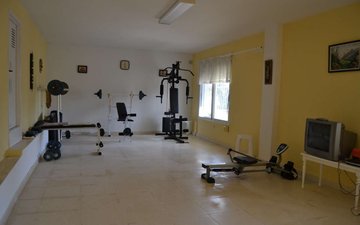 Property slide 18