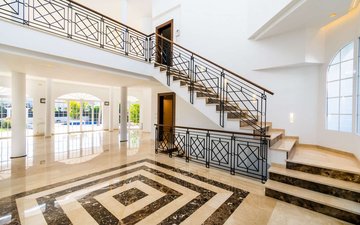 Property slide 10