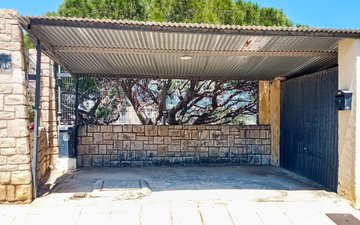 Property slide 35