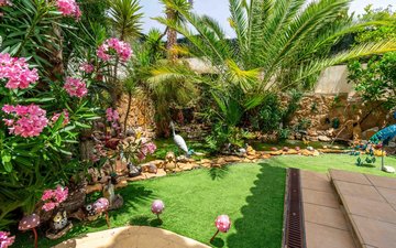 Property slide 30